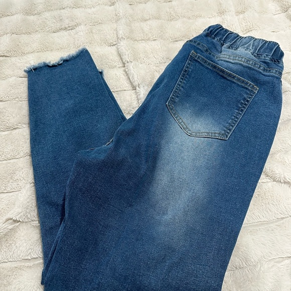 Drawstring Waist Ripped Raw cut skinny Jeans - Picture 3 of 4